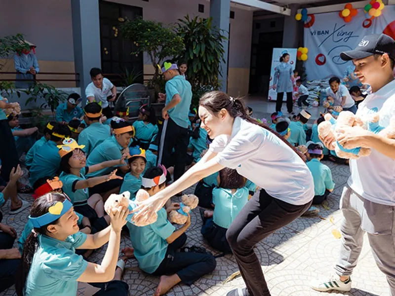 Hình ảnh trẻ em được bảo vệ khỏi cá cược trực tuyến bởi vf555