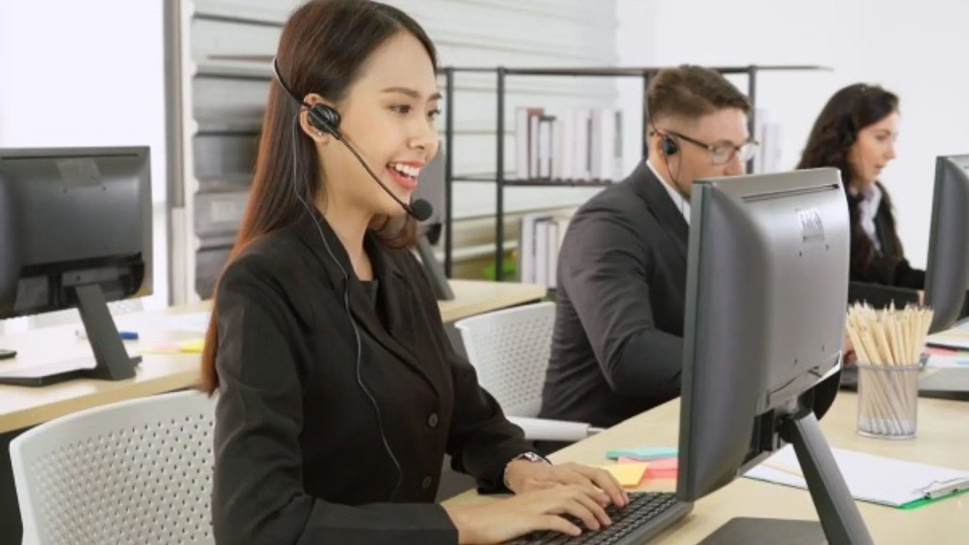 Hình ảnh minh họa dịch vụ hỗ trợ kỹ thuật chuyên nghiệp của vf555